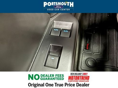 Used 2014 Ford Mustang Convertible image 17