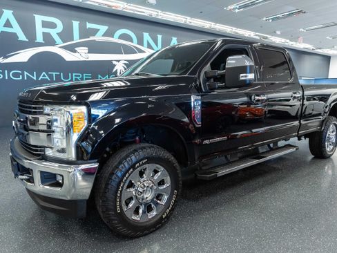 Used 2017 Ford F350 Lariat w/ Chrome Package AWD/4WD image 1