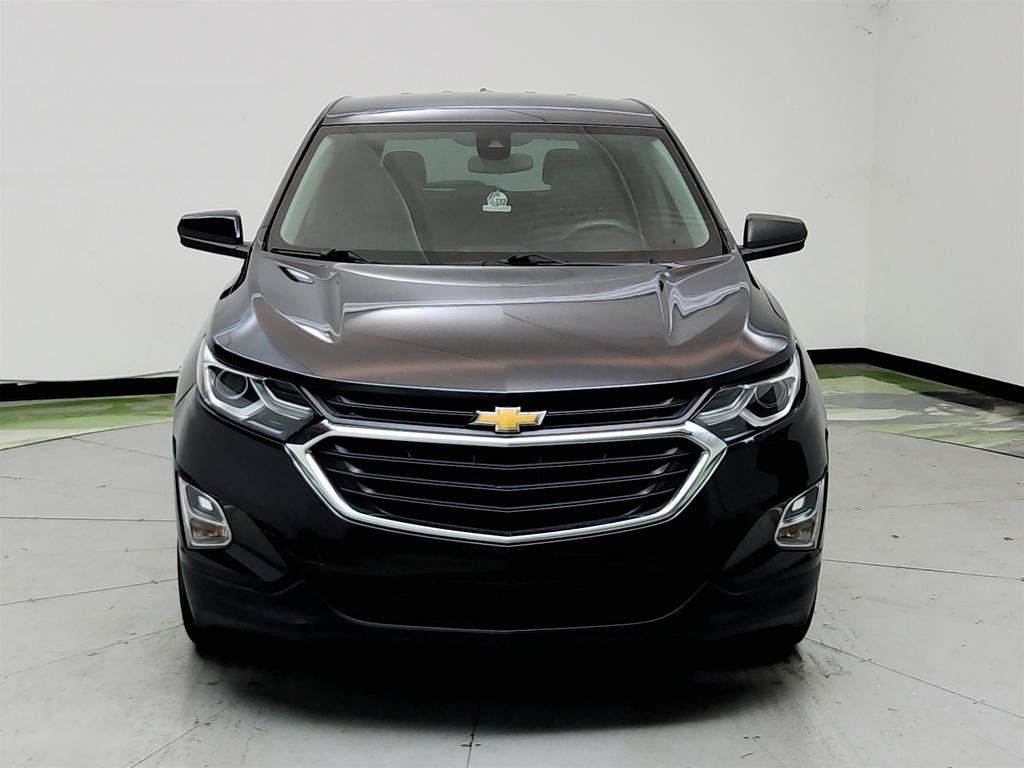 Used 2020 Chevrolet Equinox LS FWD image 2