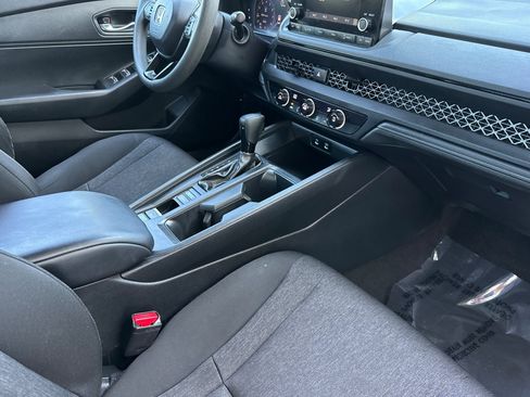Used 2023 Honda Accord LX image 31