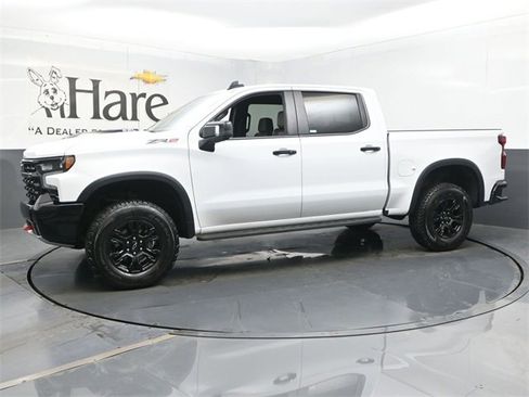 Used 2022 Chevrolet Silverado 1500 ZR2 image 31