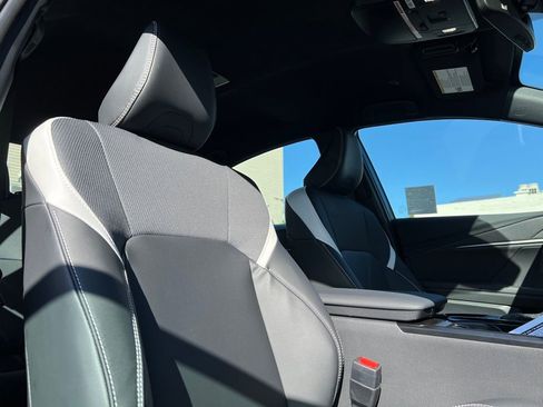 New 2026 Toyota Camry SE image 25