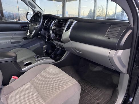 Used 2012 Toyota Tacoma 4x4 Double Cab image 6