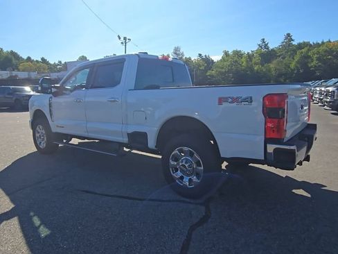 Used 2026 Ford F350 Lariat w/ Lariat Ultimate Package AWD/4WD image 18