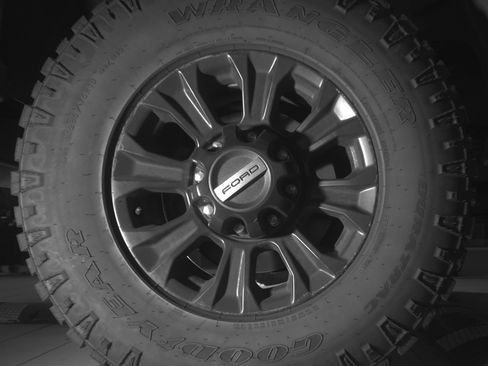 Used 2021 Ford F250 Lariat AWD/4WD image 28
