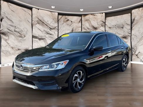 Used 2017 Honda Accord LX image 3