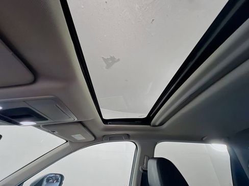 Certified 2025 Honda CR-V EX-L image 21