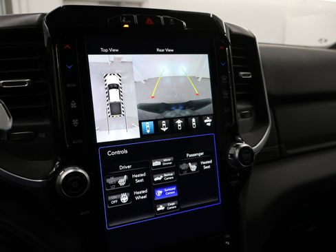 Used 2021 RAM 2500 Big Horn w/ Level B Equipment Group image 16