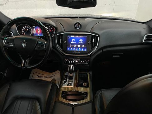 Used 2015 Maserati Ghibli image 24