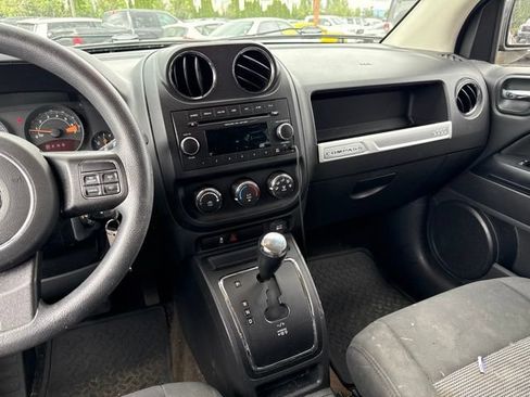 Used 2014 Jeep Compass Sport w/ Power Value Group FWD image 17