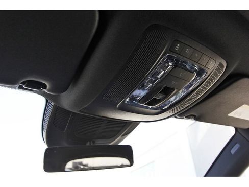 Used 2025 Mercedes-Benz GLS 450 4MATIC image 26