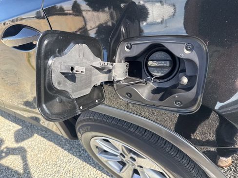 Used 2019 Lexus RX 350 FWD w/ Accessory Package image 10