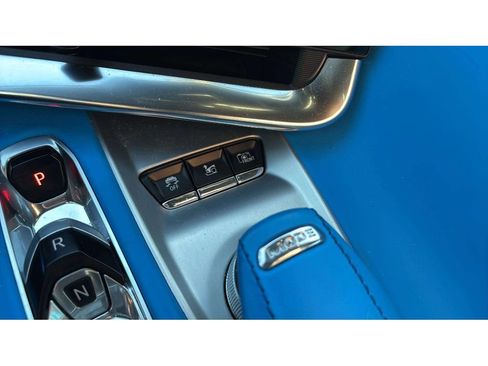 Used 2021 Chevrolet Corvette Stingray Premium Cpe w/ Z51 Performance Package image 12