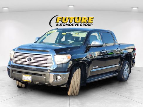 Used 2017 Toyota Tundra Limited w/ Limited Premium Package RWD image 3