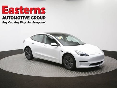 Used 2023 Tesla Model 3 Standard Range RWD image 43