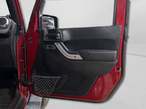 Used 2013 Jeep Wrangler Sahara w/ Trailer Tow Group AWD/4WD image 33