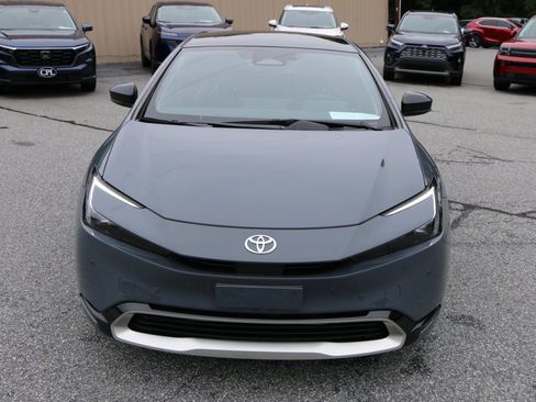 Used 2024 Toyota Prius Prime FWD image 11