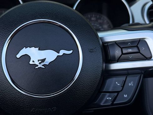 Used 2019 Ford Mustang Premium RWD image 23