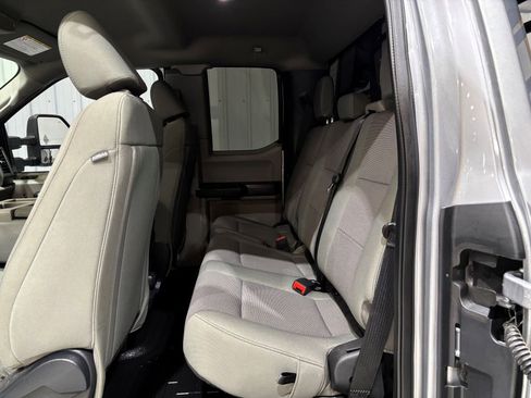 Used 2022 Ford F250 XL w/ Power Equipment Group image 13