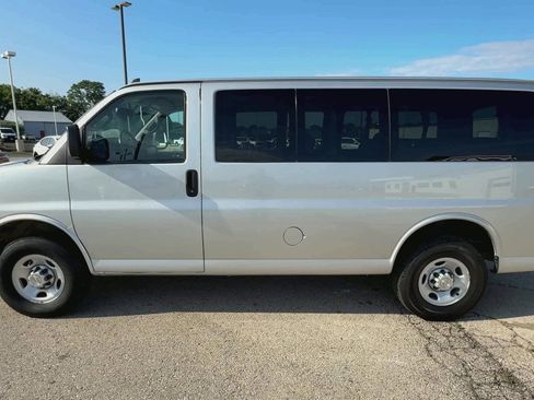 Used 2023 Chevrolet Express 2500 LS w/ Driver Convenience Package image 5