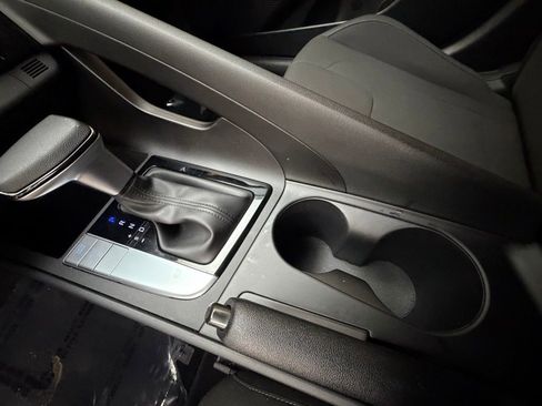 Certified 2023 Hyundai Elantra SEL w/ Cargo Package image 19