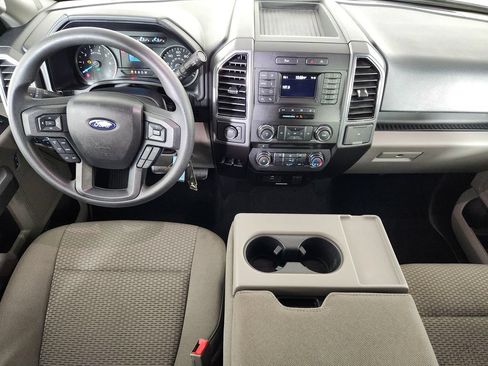 Used 2018 Ford F150 XLT AWD/4WD image 15