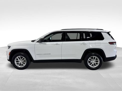 Used 2023 Jeep Grand Cherokee L Laredo AWD/4WD image 15