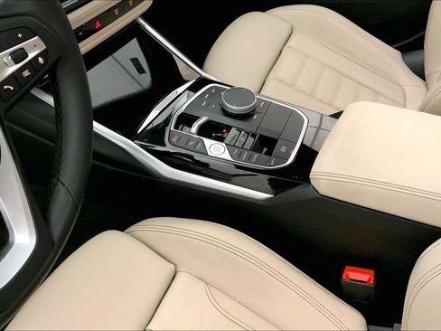 Certified 2023 BMW 330i xDrive Sedan w/ Premium Package AWD/4WD image 22