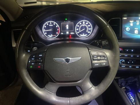 Used 2015 Hyundai Genesis 3.8 w/ Option Group 04 image 3