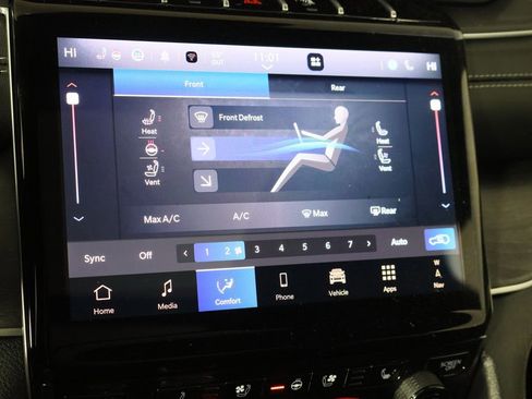 Used 2025 Jeep Grand Cherokee L Limited w/ Luxury Tech Group II image 34