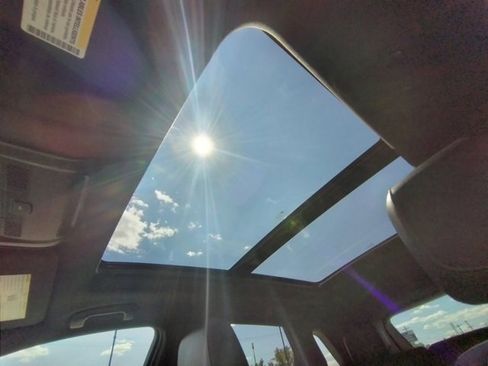 Used 2021 Cadillac XT5 Premium Luxury image 32