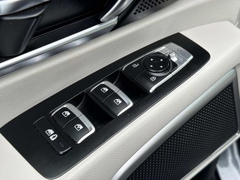 Used 2022 Kia Telluride EX w/ EX Premium Package AWD/4WD image 18