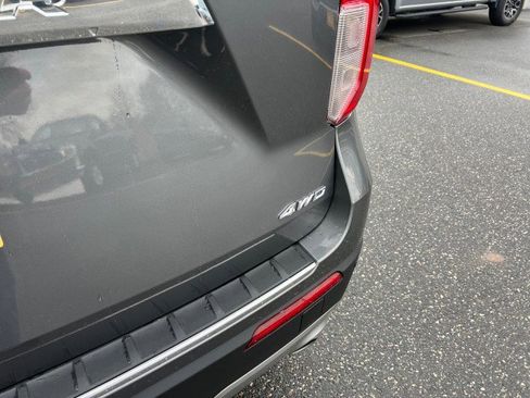 Certified 2023 Ford Explorer Limited w/ Equipment Group 301A image 38