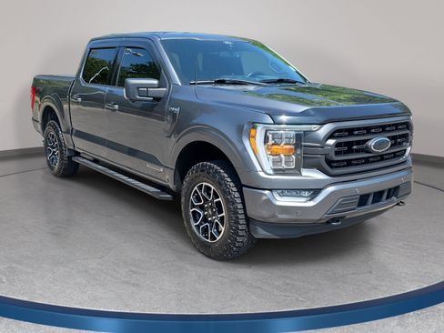 Used 2021 Ford F150 XLT w/ Equipment Group 302A High AWD/4WD image 3