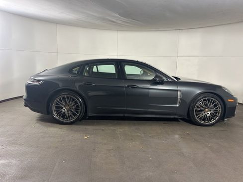 Certified 2023 Porsche Panamera 4 Platinum Edition image 8