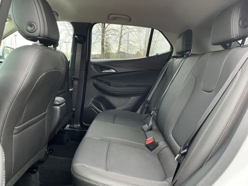 Used 2025 Buick Encore GX Preferred image 25