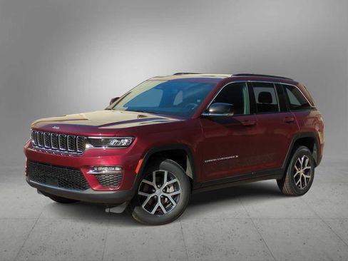Used 2024 Jeep Grand Cherokee Limited image 1