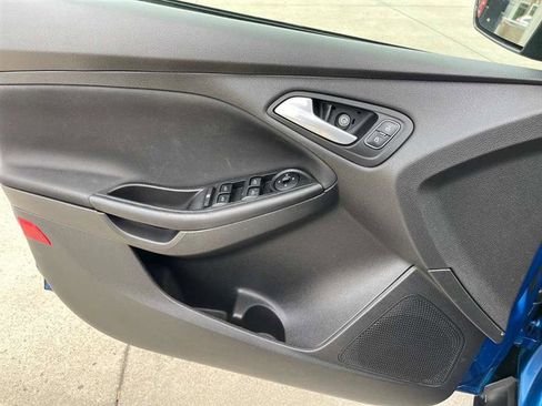 Used 2018 Ford Focus SE FWD image 84