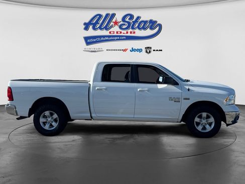 Used 2020 RAM 1500 Classic SLT RWD image 24