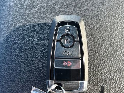 New 2025 Ford F150 Lightning XLT image 20