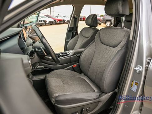 Used 2023 Hyundai Santa Fe SEL AWD/4WD image 10