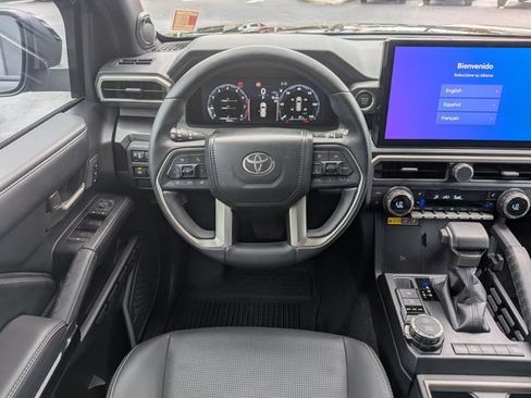 Used 2026 Toyota 4Runner Limited AWD/4WD image 17
