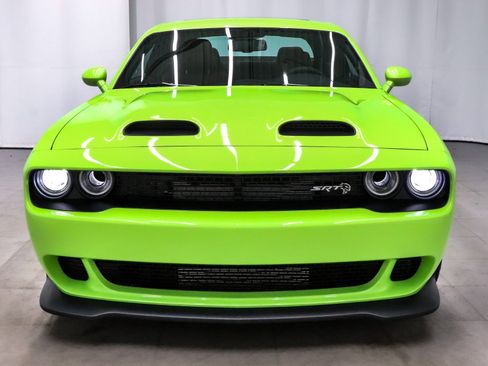 Used 2023 Dodge Challenger SRT Hellcat w/ Driver Convenience Group image 2