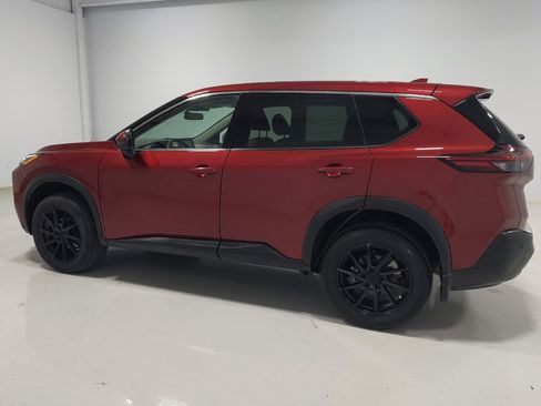 Used 2021 Nissan Rogue SV AWD/4WD image 3