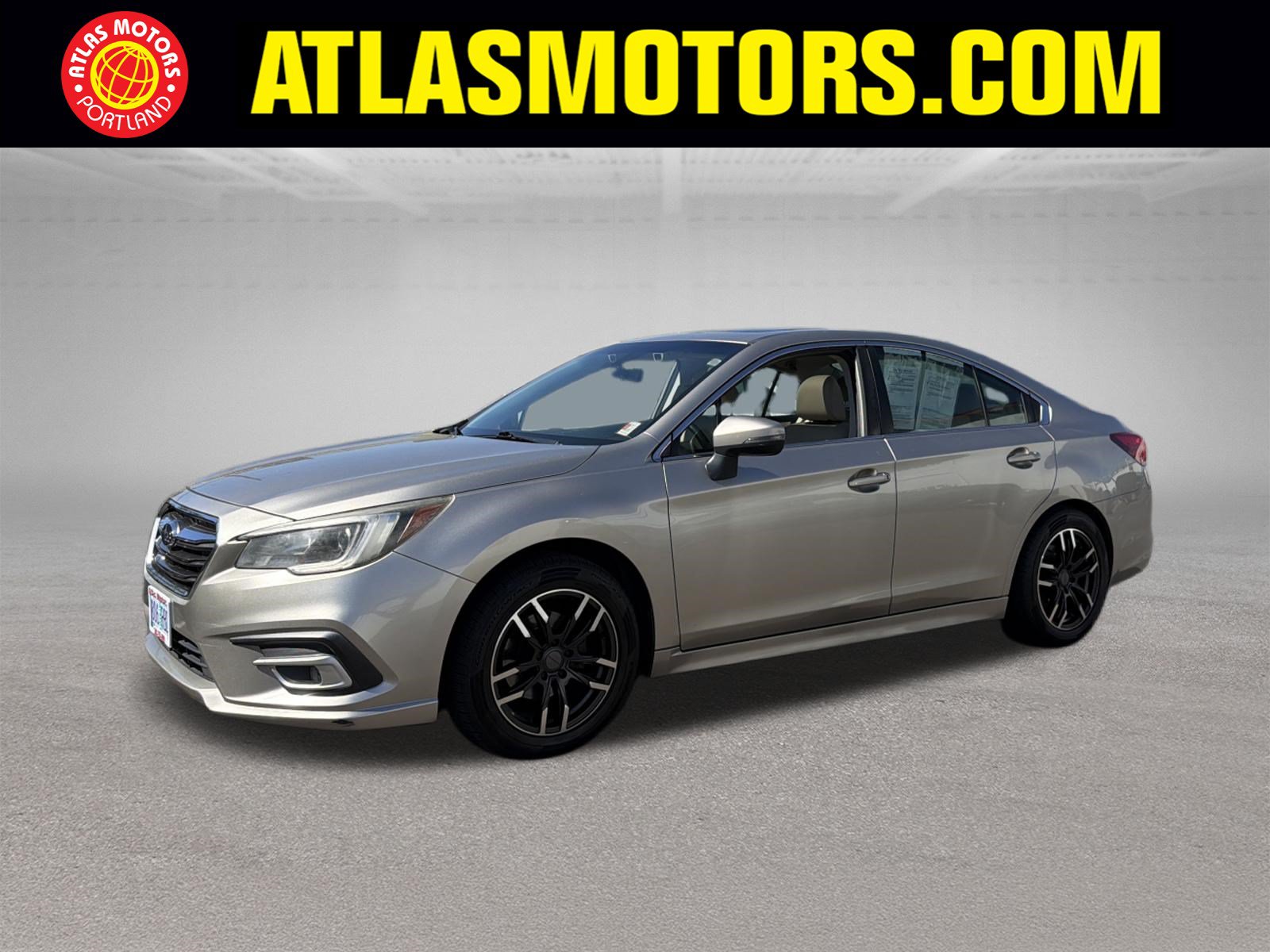 Used 2018 Subaru Legacy 2.5i Premium AWD/4WD image 1