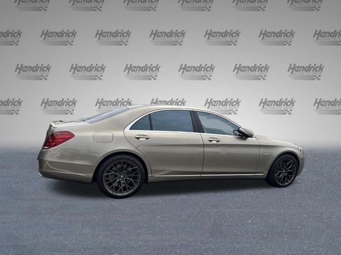 Used 2016 Mercedes-Benz S 600 image 10