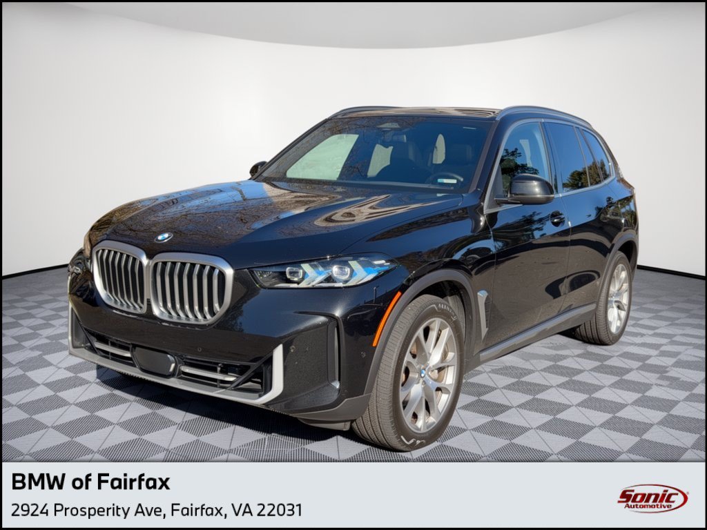 Used 2024 BMW X5 xDrive40i w/ Premium Package AWD/4WD image 1