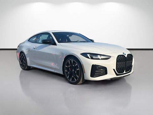 New 2026 BMW 430i Coupe w/ M Sport Package RWD image 1
