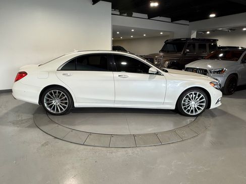 Used 2016 Mercedes-Benz S 550 4MATIC Sedan image 9
