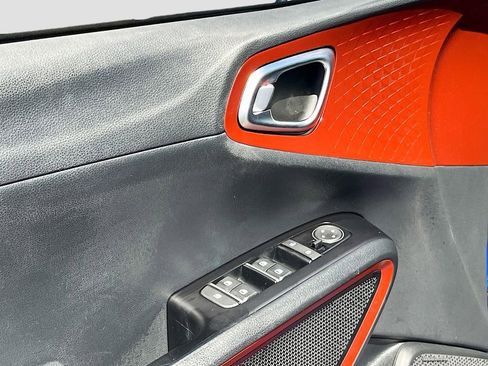 Used 2022 Kia Soul Turbo image 18